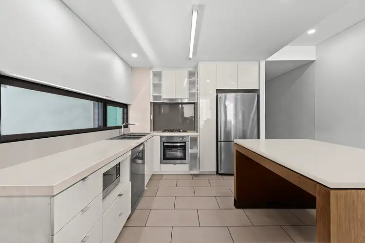 Sixth view of Homely apartment listing, 704/107 Astor Terrace, Spring Hill QLD 4000