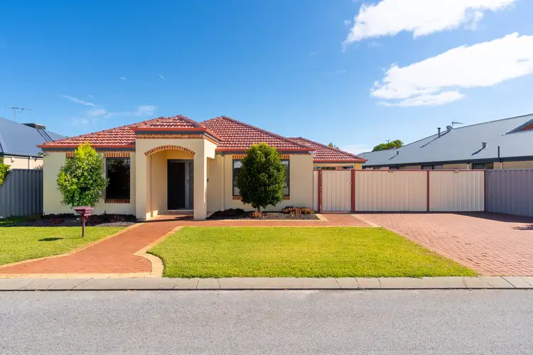 Main view of Homely house listing, 6 Celtic Crescent, Shoalwater WA 6169