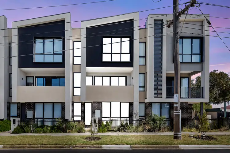 Second view of Homely townhouse listing, 4 Gratz Street, St Albans VIC 3021