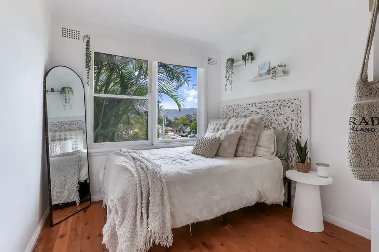 Sixth view of Homely house listing, 17 Elouera Crescent, Kanahooka NSW 2530