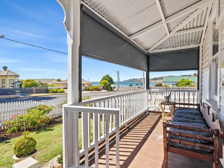 22 Main Road, Penguin TAS 7316