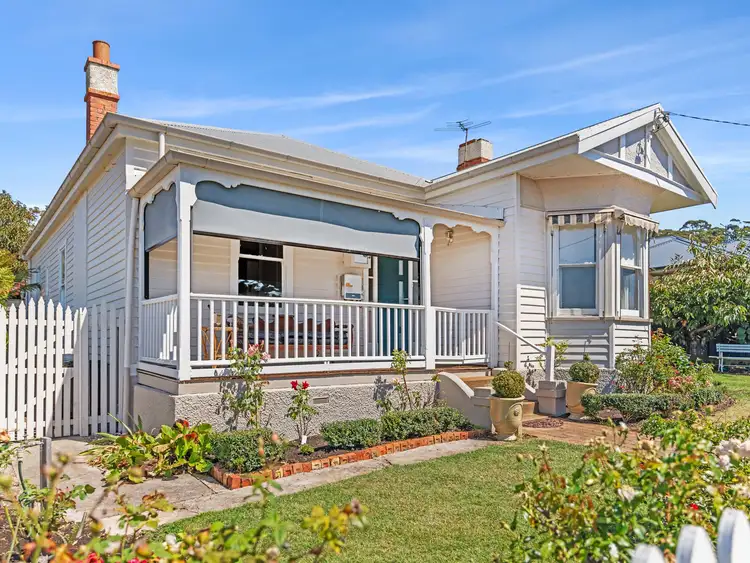 22 Main Road, Penguin TAS 7316