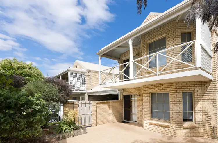 5/15 Macleod Road