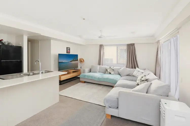 Third view of Homely unit listing, 4/35 Canberra Terrace, Kings Beach QLD 4551