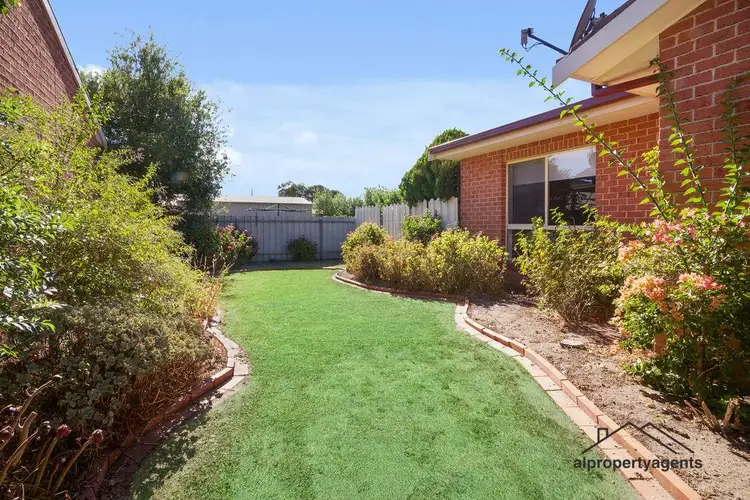 2/169 Natimuk Road, Horsham VIC 3400