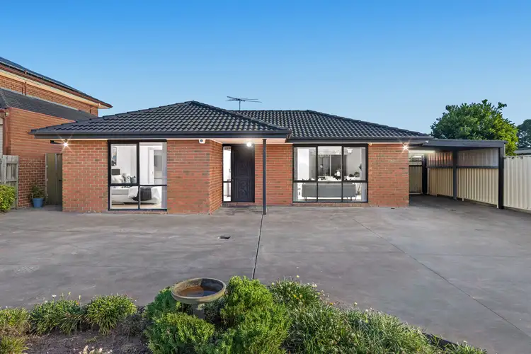 12 Pia Drive, Rowville VIC 3178