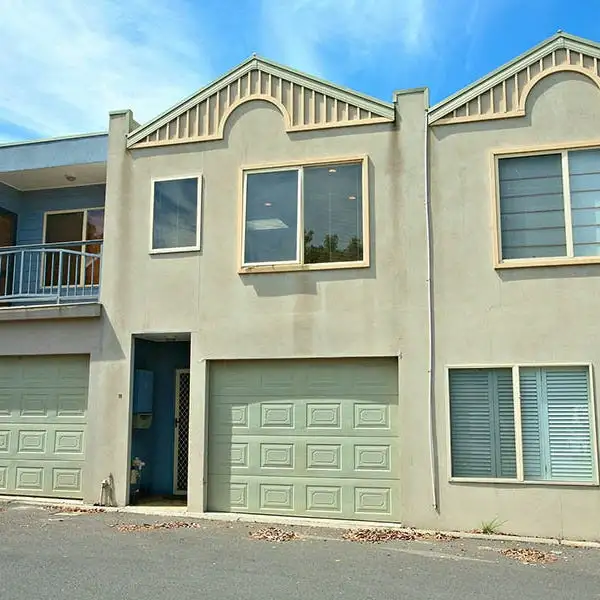 15 Matthews Mews, Kensington VIC 3031