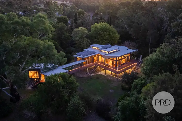 17 Graham Avenue, Gumly Gumly NSW 2652