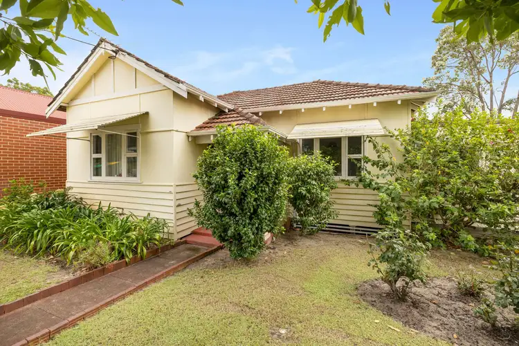 10 Elizabeth Street, Bayswater WA 6053