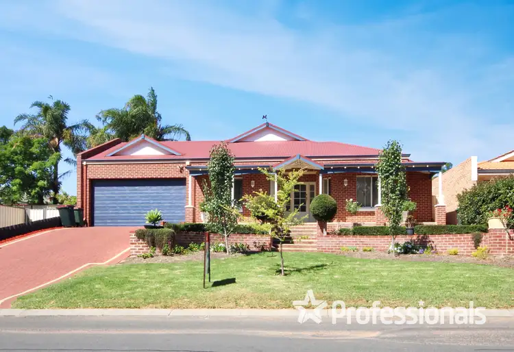 27 Leake Street, Eaton WA 6232