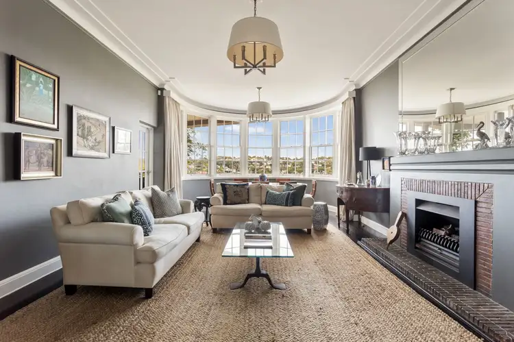 333 Edgecliff Road