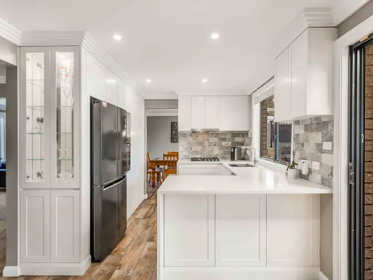 Sixth view of Homely house listing, 27 Mathinna Circuit, West Hoxton NSW 2171