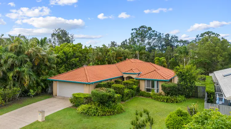 23 Oak Grove Way