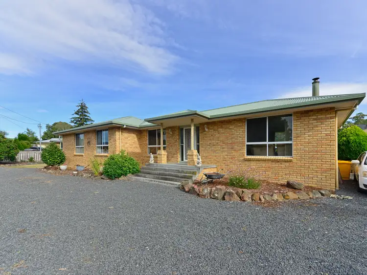 102 Derwent Terrace, New Norfolk TAS 7140