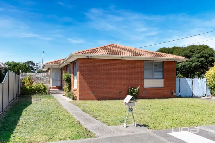 60 Oakwood Road
