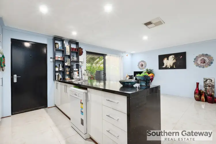 Seventh view of Homely house listing, 18 Campden Loop, Parmelia WA 6167