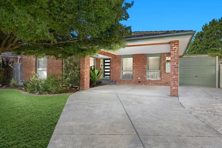 16 Natasha Close, Ferntree Gully VIC 3156