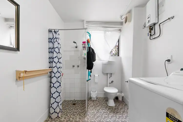 Fifth view of Homely unit listing, 1/6 Minora Place, Rivervale WA 6103