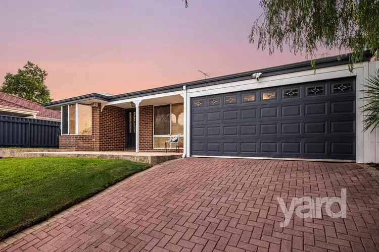 9 Truslove Close, Willagee WA 6156