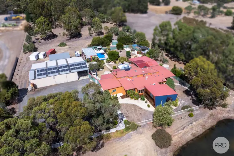 279 Haddon School Road, Haddon VIC 3351