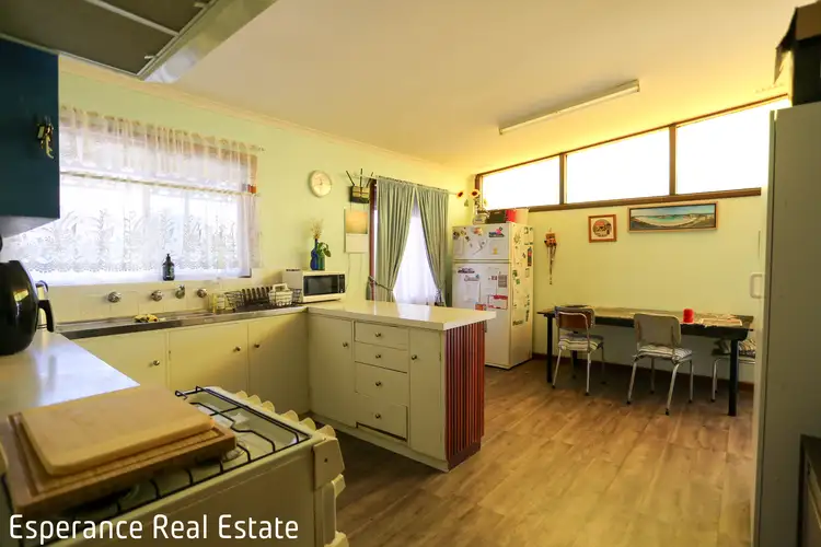 Fifth view of Homely house listing, 8 Valentine Way, Sinclair WA 6450