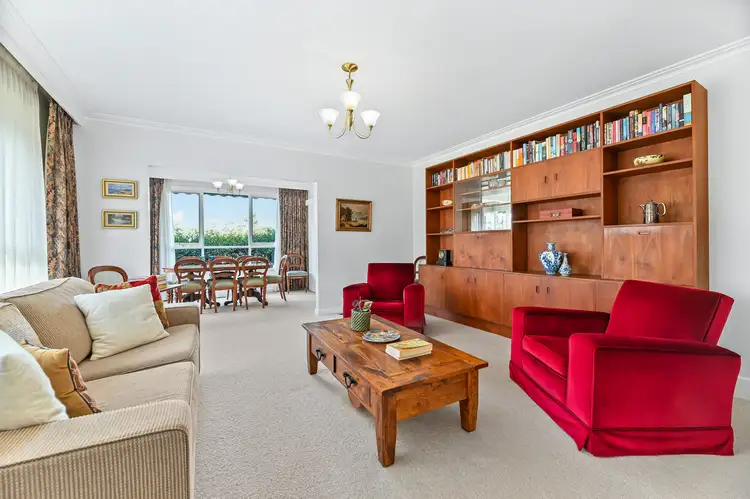 Second view of Homely house listing, 6 Consort Avenue, Vermont South VIC 3133