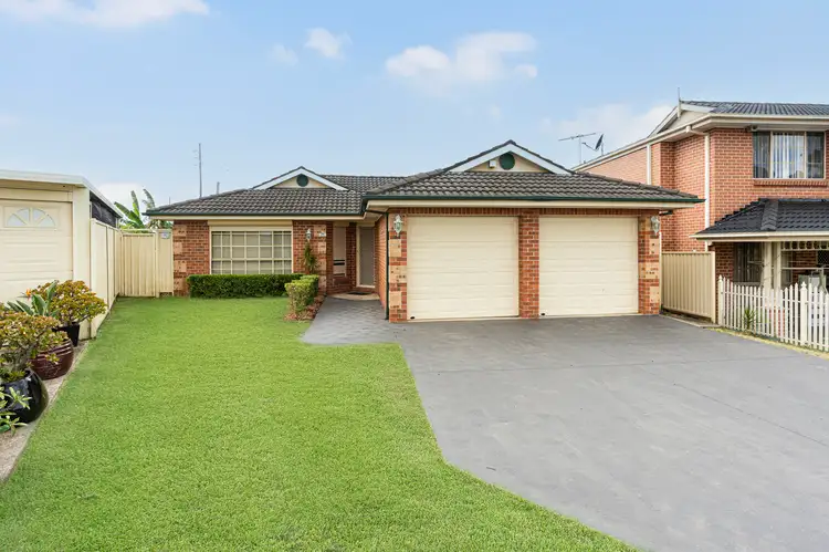 52 Magpie Road, Green Valley NSW 2168