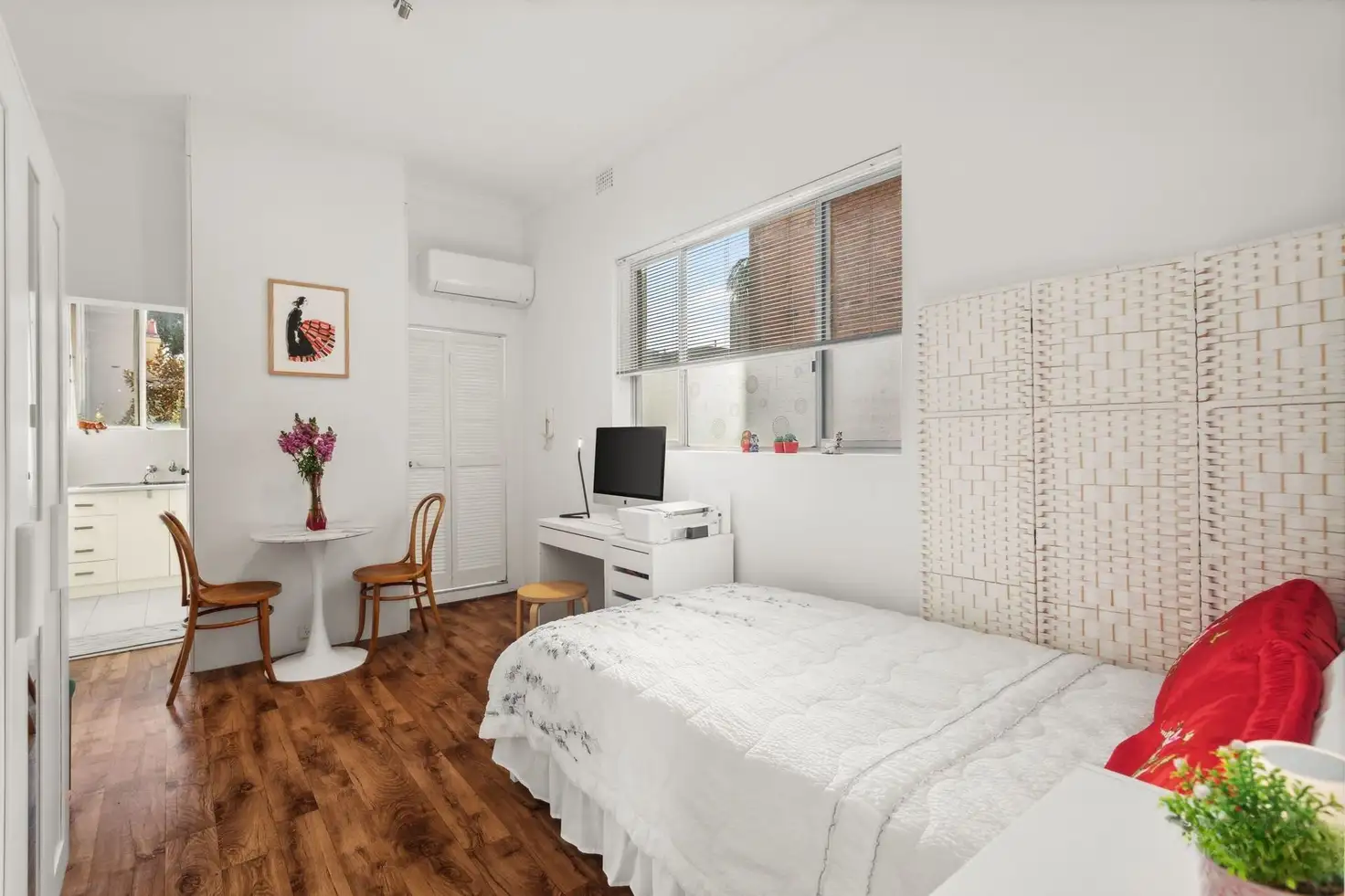 Main view of Homely studio listing, 1/193-195 Victoria Street, Potts Point NSW 2011