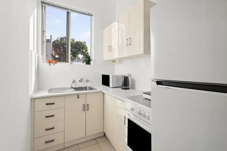 Fourth view of Homely studio listing, 1/193-195 Victoria Street, Potts Point NSW 2011