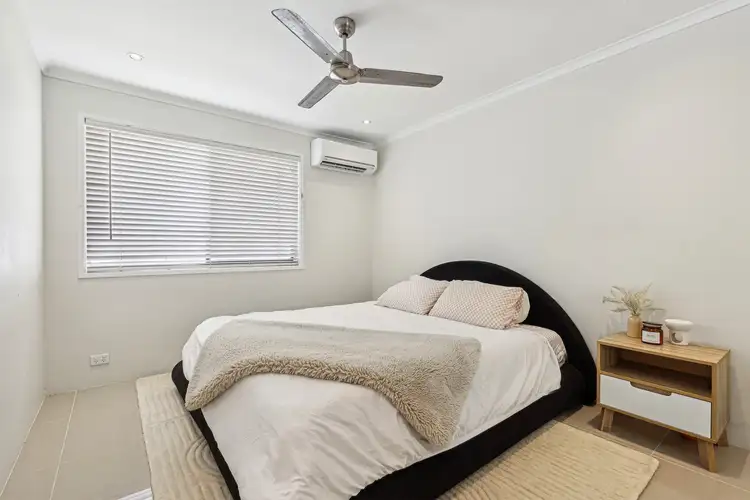 Fifth view of Homely apartment listing, 4/10 Cannes Avenue, Surfers Paradise QLD 4217