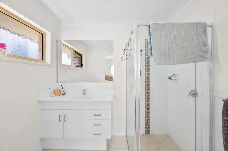 Sixth view of Homely house listing, 19 Koolivoo Parade, Boyne Island QLD 4680
