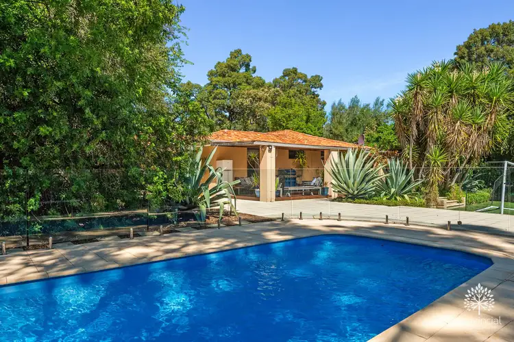 12 Ashurst Drive, Lesmurdie WA 6076