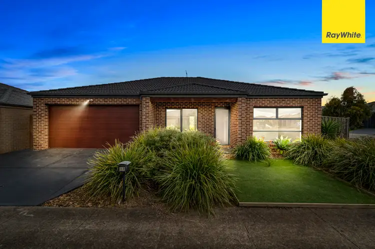 17 Finlay Avenue, Harkness VIC 3337