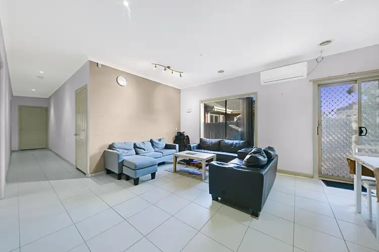 Seventh view of Homely unit listing, 2/1 ELLA COURT, Hoppers Crossing VIC 3029
