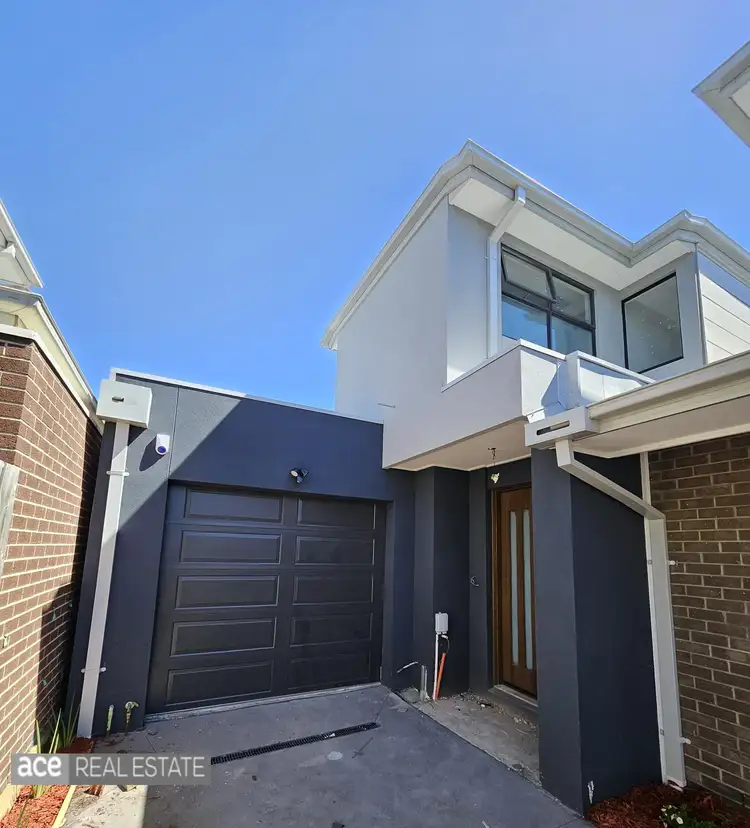 3/2 Cobby Street, Laverton VIC 3028