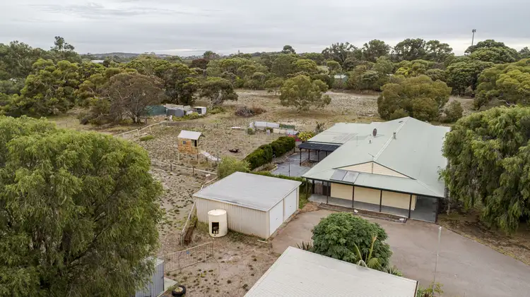 6 Downes Street, Pink Lake WA 6450
