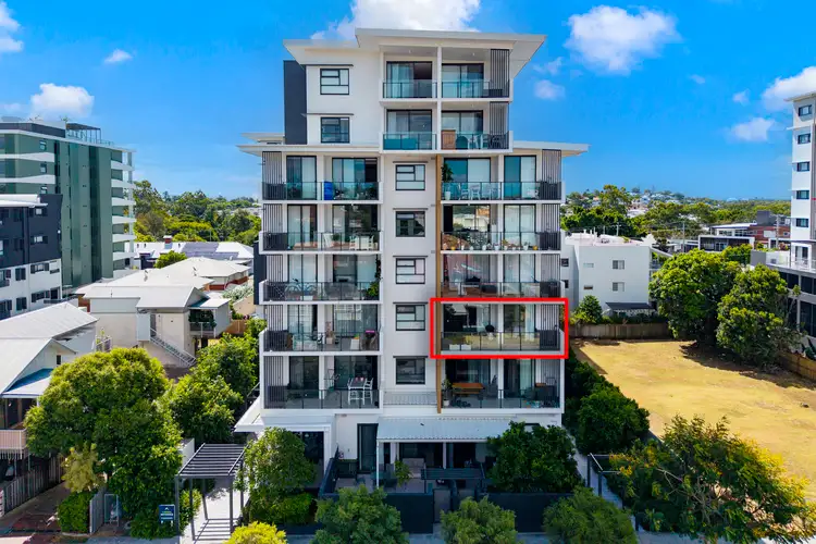 2204/77 Bride Street, Wynnum QLD 4178