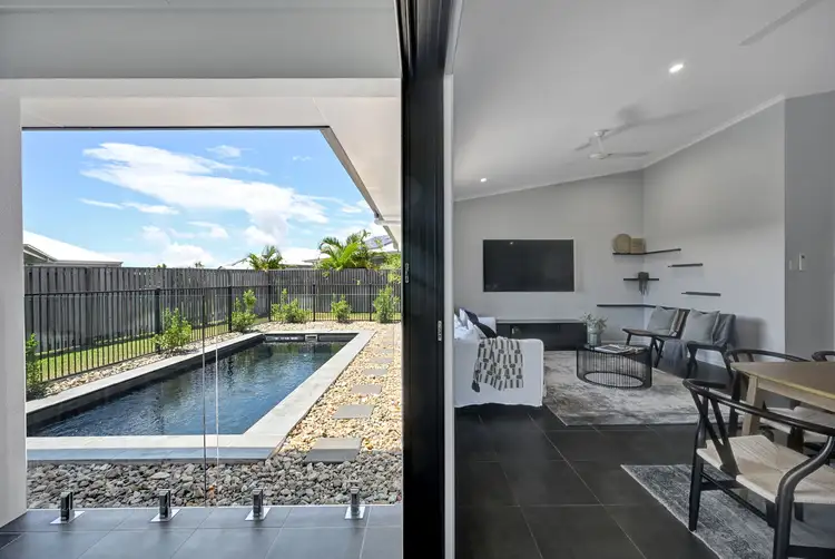 38 Salonika Circuit, Bushland Beach QLD 4818
