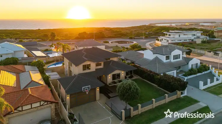 60 Diamond Drive, Ocean Reef WA 6027