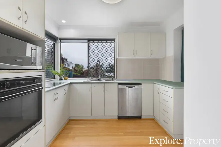 Fourth view of Homely house listing, 5 Lyn Court, Beaconsfield QLD 4740