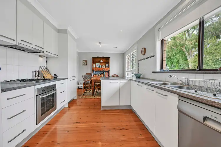 10 Talinga Place, Orange NSW 2800