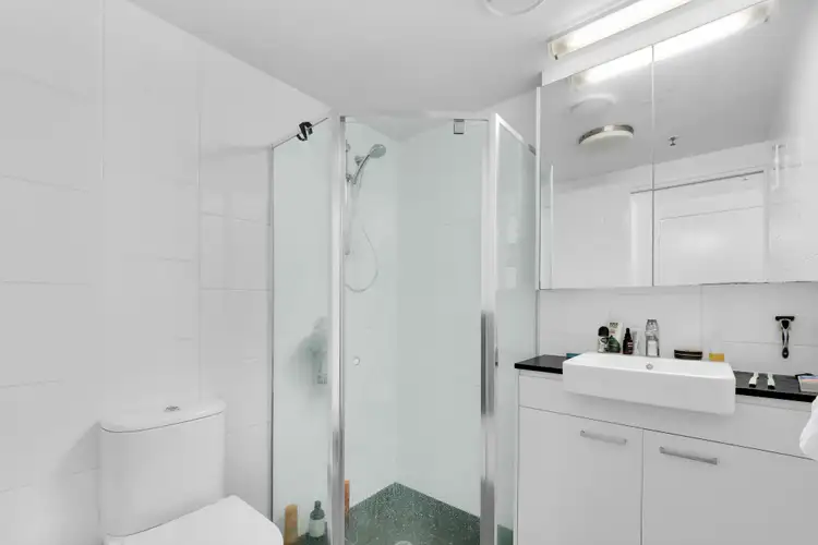Third view of Homely apartment listing, 206/18 Thorn Street, Kangaroo Point QLD 4169