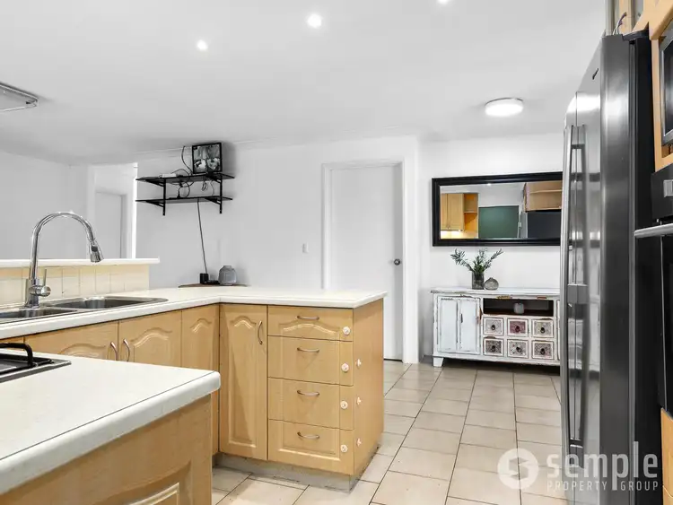 Sixth view of Homely house listing, 22 Zillner Close, South Lake WA 6164