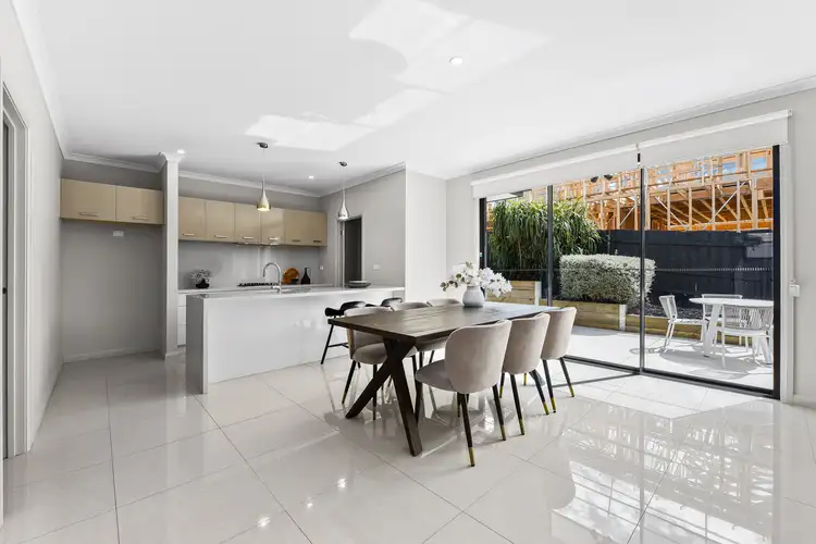 Sixth view of Homely townhouse listing, 2/27 Morshead Avenue, Mount Waverley VIC 3149
