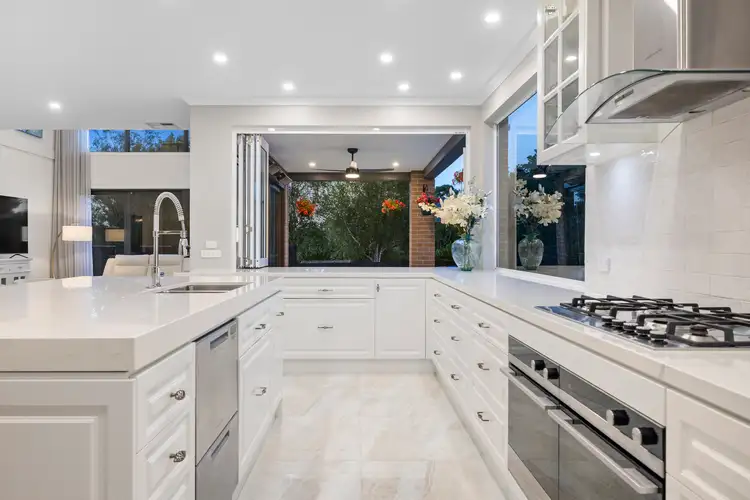 Fourth view of Homely house listing, 8 Castle Close, Glen Waverley VIC 3150