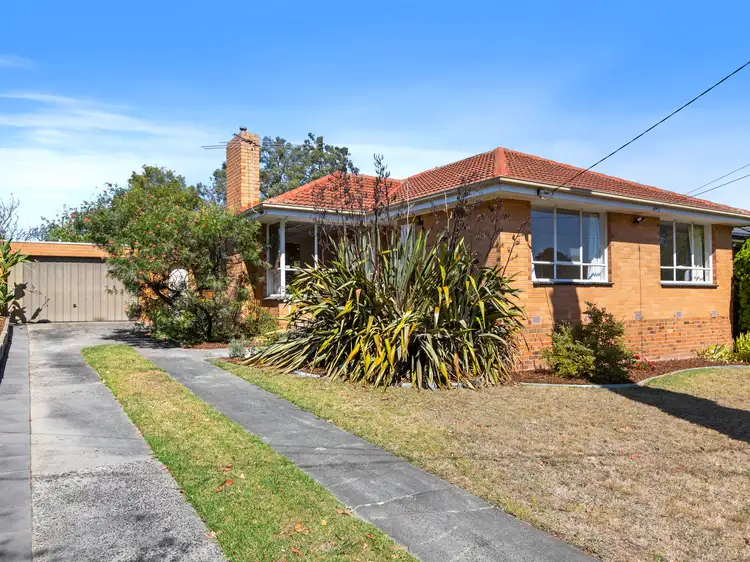 60 Linda Crescent, Ferntree Gully VIC 3156