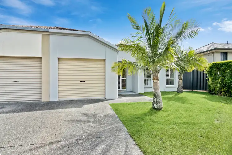 2/136 Greenacre Drive, Parkwood QLD 4214