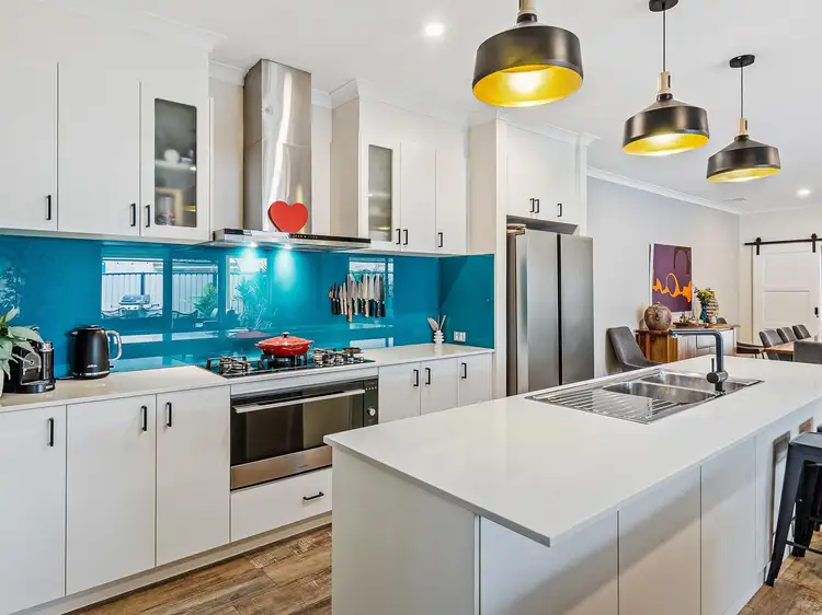 Fifth view of Homely house listing, 7 Walnut Way, Meadow Springs WA 6210