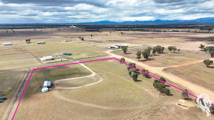 154 Highfield Lane, Narrabri NSW 2390