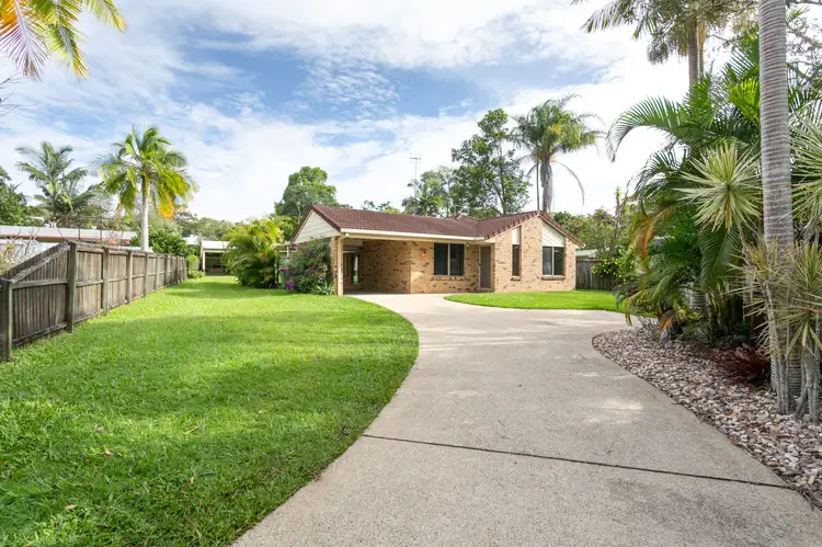 6 Cupania Court